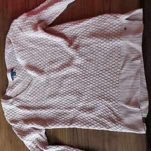 American Eagle Outfitters Women’s V-Neck Sweater Small - pinkish salmon color